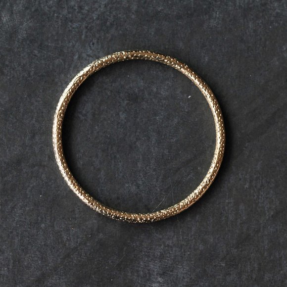 Heavy Solid Textured Brass Bangle - Picture 4 of 5